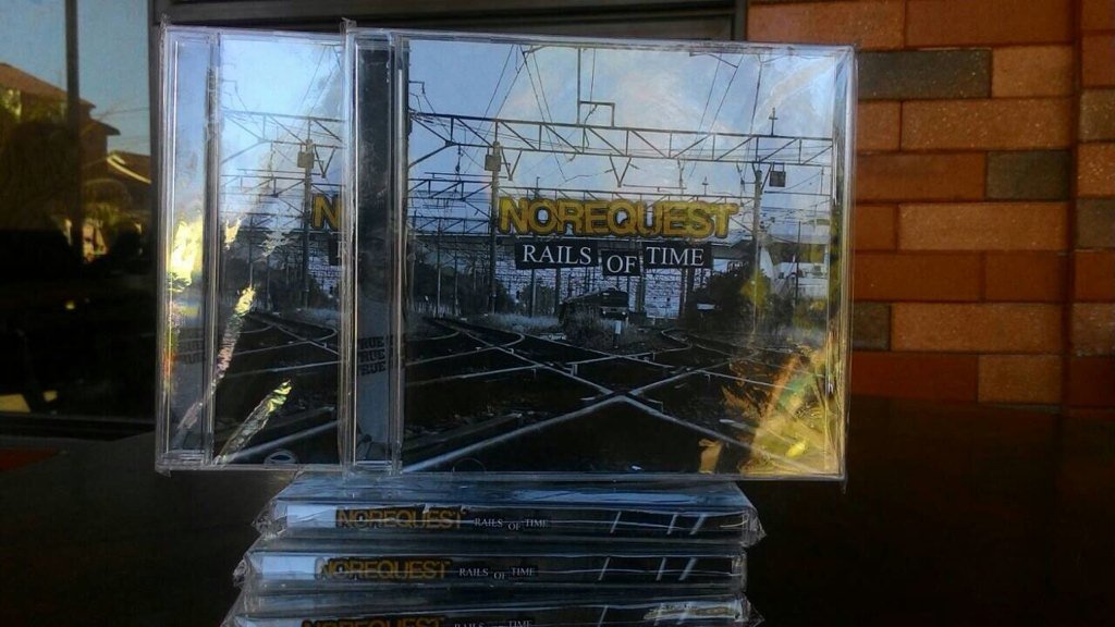 Pagi menjelang siang temans ,u/ batam &amp; sekitarnya cd ep #RailsOfTime ,bisa didpt di @bringhopetoday