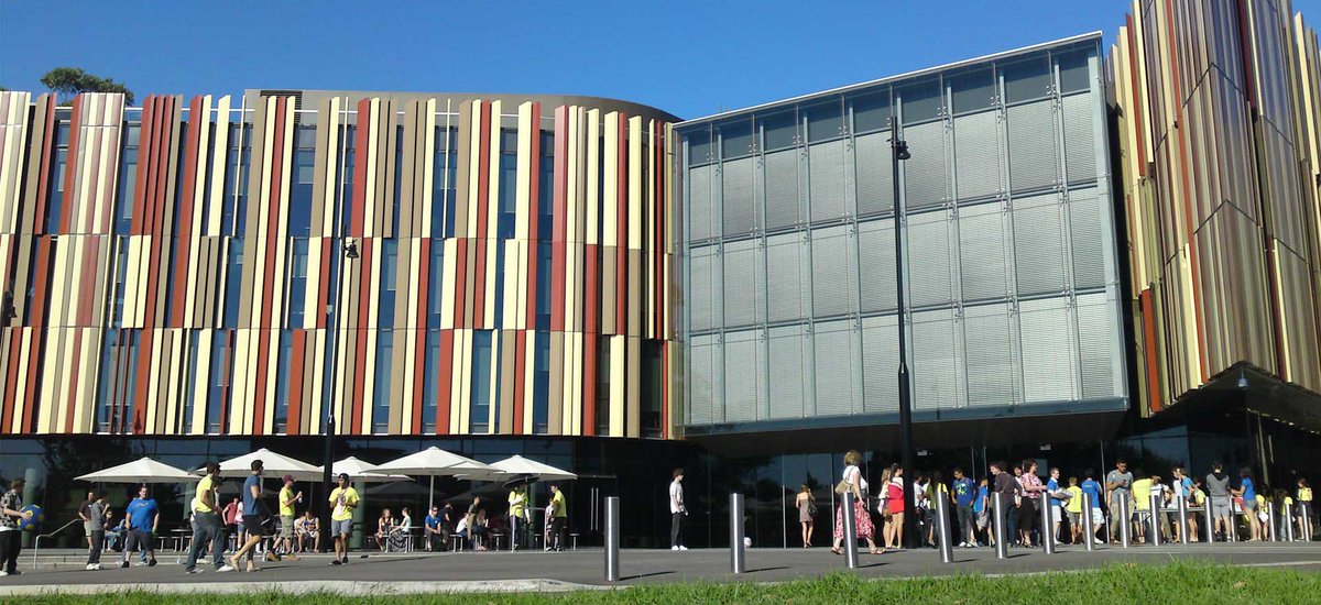 Estudia en Australia tweet media