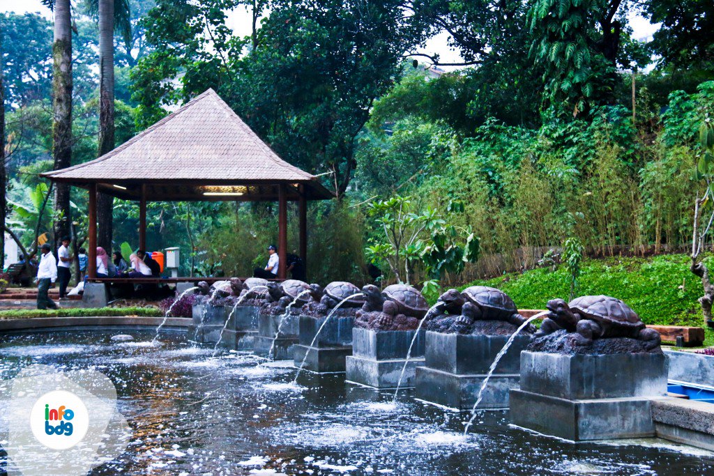 Teras Cikapundung, Taman Baru di Bandung #infoBDG bit.ly/1RtU90U