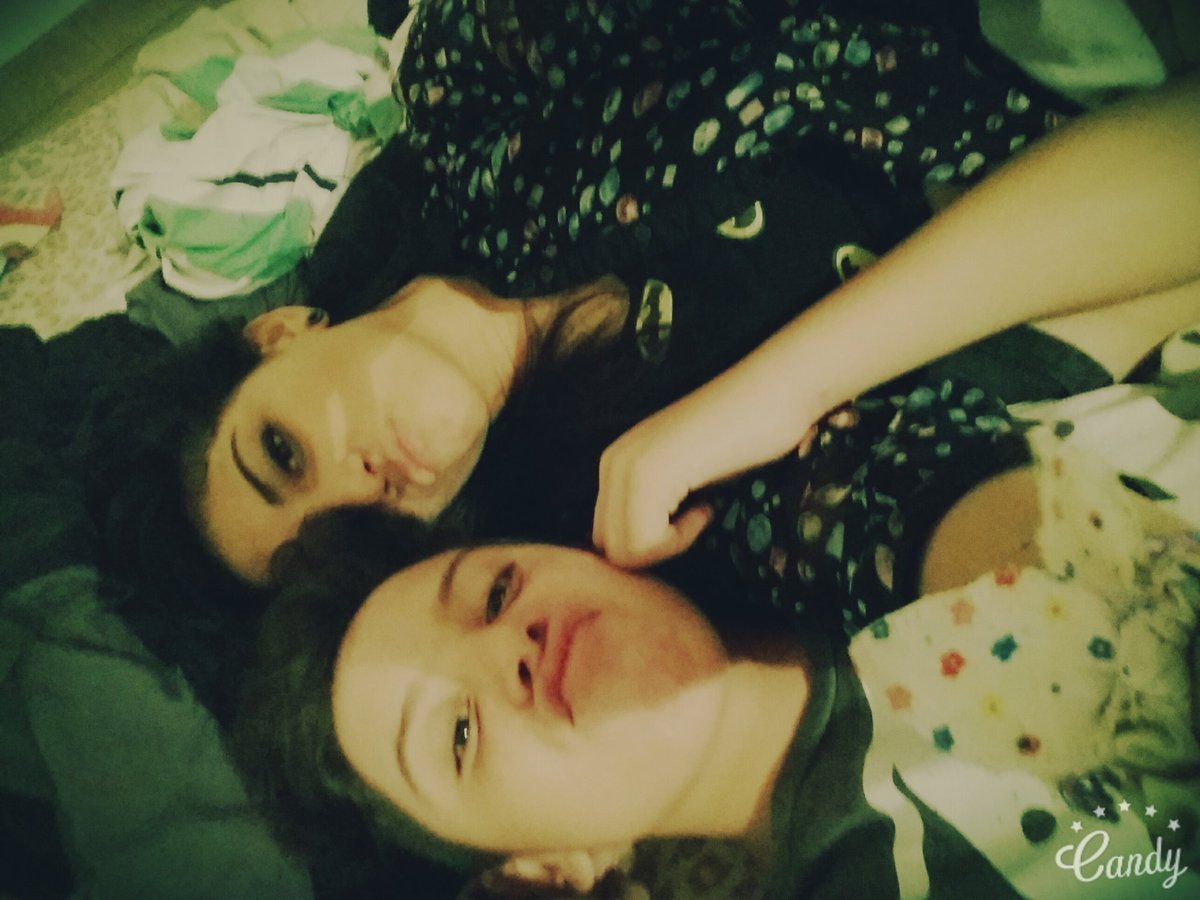 NehuenJB's tweet photo. La amo *-* https://t.co/WxRUqA39oC