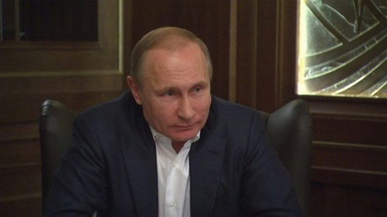 Voir l'image sur Twitter