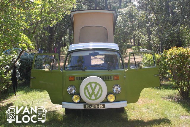VanLoCalifornia's tweet photo. [Combi vintage] Voici 4 combis T2 à louer &amp; à retrouver sur notre site !
https://t.co/Ne8HYdopSe #T2 #VanLoc #Combi https://t.co/DfxI4ePhR1