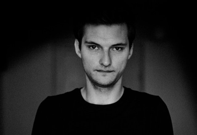Noisey_PL's tweet photo. .@coldairmusic opowiada szczegóły nagrań z płyty "The Provider": https://t.co/7ulk1rqsGT https://t.co/F9s0VWgCId