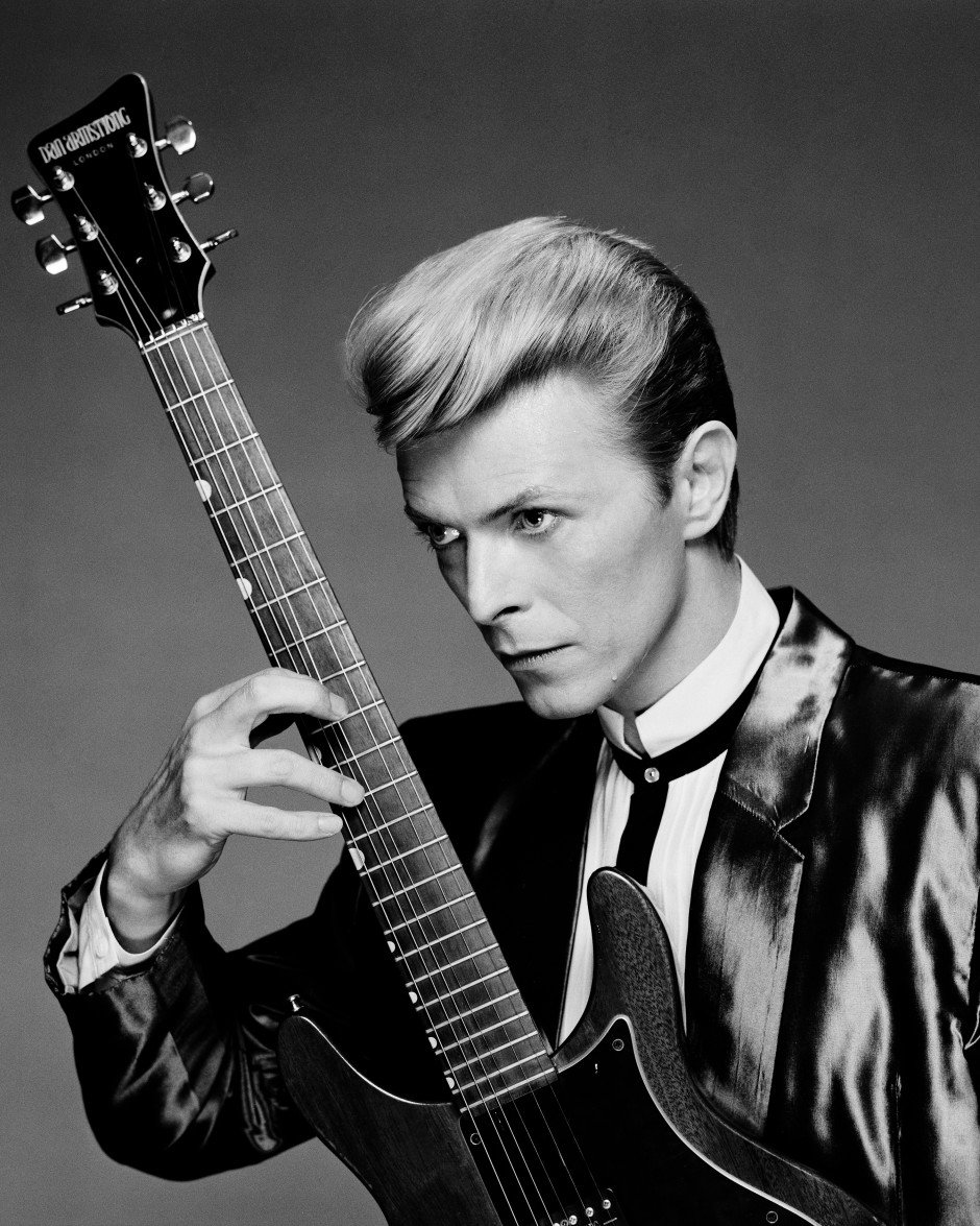 PlecPicker's tweet image. Farewell Bowie. Our Respects.