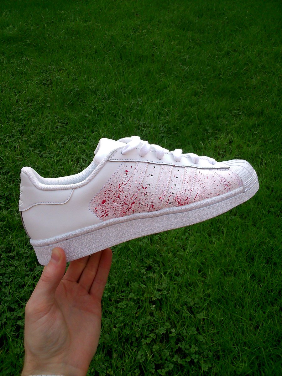 custom superstars