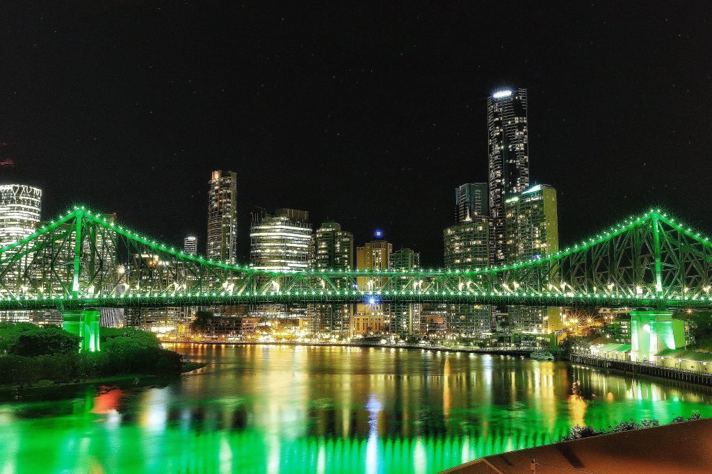 Story Bridge lit up green tonight for Cole Miller &amp; to support <a href="/OPCKAustralia/">One Punch Can Kill</a> campaign 💚💚 📷Pic by: <a href="/suewhitphotos/">Sue Whiteman</a>