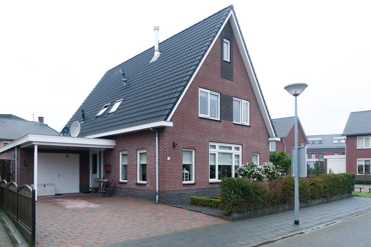 MarinusJansen1's tweet photo. Nieuw in #verkoop: Betje Wolfflaan 2 te #Harderwijk. Vrijstaand woonhuis met #werkplaats https://t.co/3sRKqr9Tb4 https://t.co/TPXX4qrojx