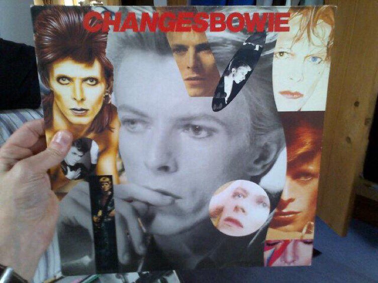 jbenyon0210's tweet photo. #pullingcuts #DavidBowie #Bowie https://t.co/Ooz7QQ0Kg5