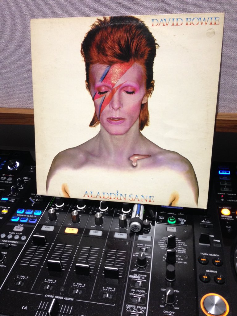 thesisterbliss's tweet image. Farewell fellow Capricorn - an inspiration &amp;amp; creative genius has gone to the gr8 gig in the sky ❤️