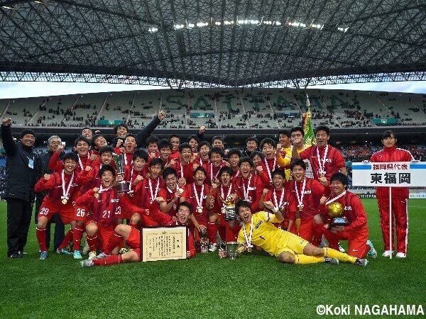 公式 福岡リゾート スポーツ専門学校 赤い彗星 東福岡高校サッカー部のみなさ ん 日本一おめでとう リゾスポの卒業生でもある窪田公太郎先生は東福岡高校サッカー部のトレーナーなんです 窪田先生おめでとう T Co V10evq6rlc T Co 公式 福岡リゾート スポーツ専門学校 赤い彗星 東福岡高校サッカー部のみなさ ん 日本一おめでとう リゾスポの卒業生でもある窪田公太郎先生は東福岡高校サッカー部のトレーナーなんです 窪田先生おめでとう T Co V10evq6rlc T Co