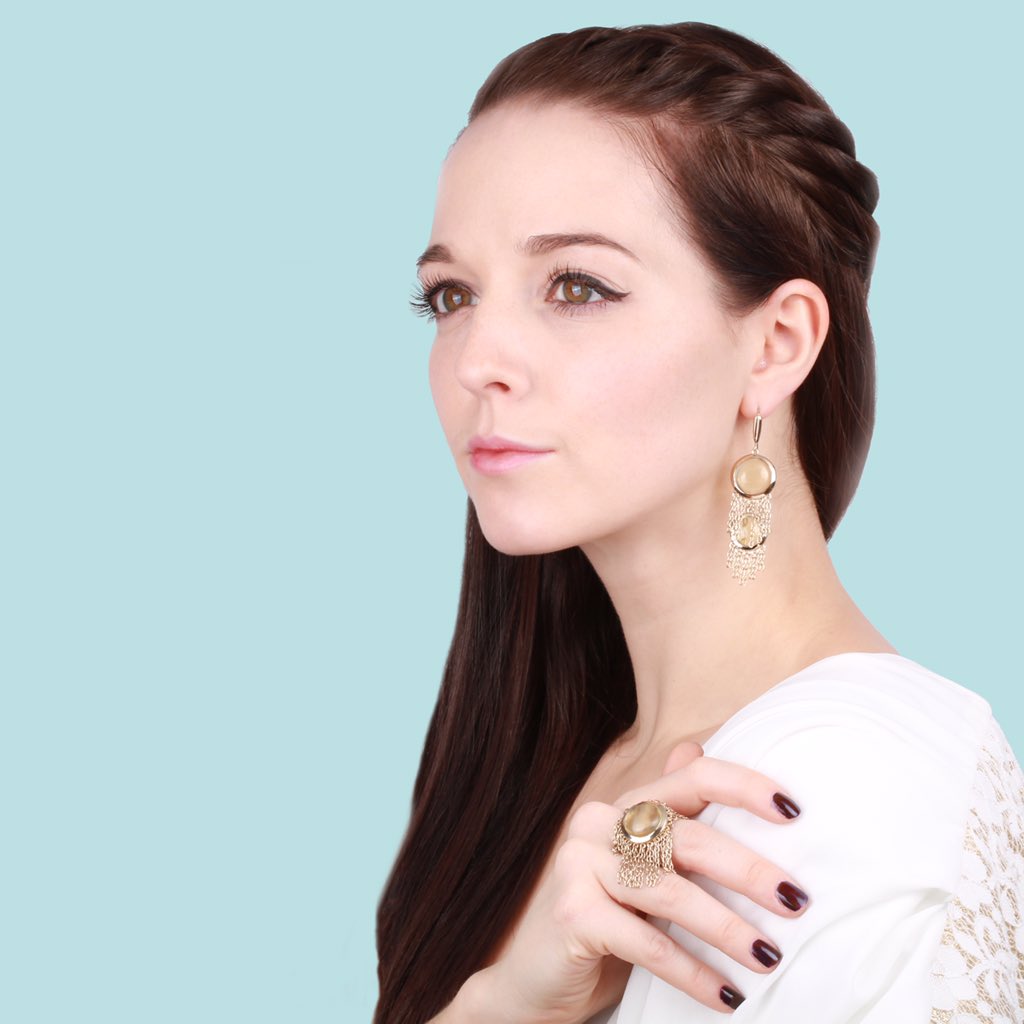 #photography #jewellery #modelling #photo #bling #canonmarkiii #canon #macro #studio #actress