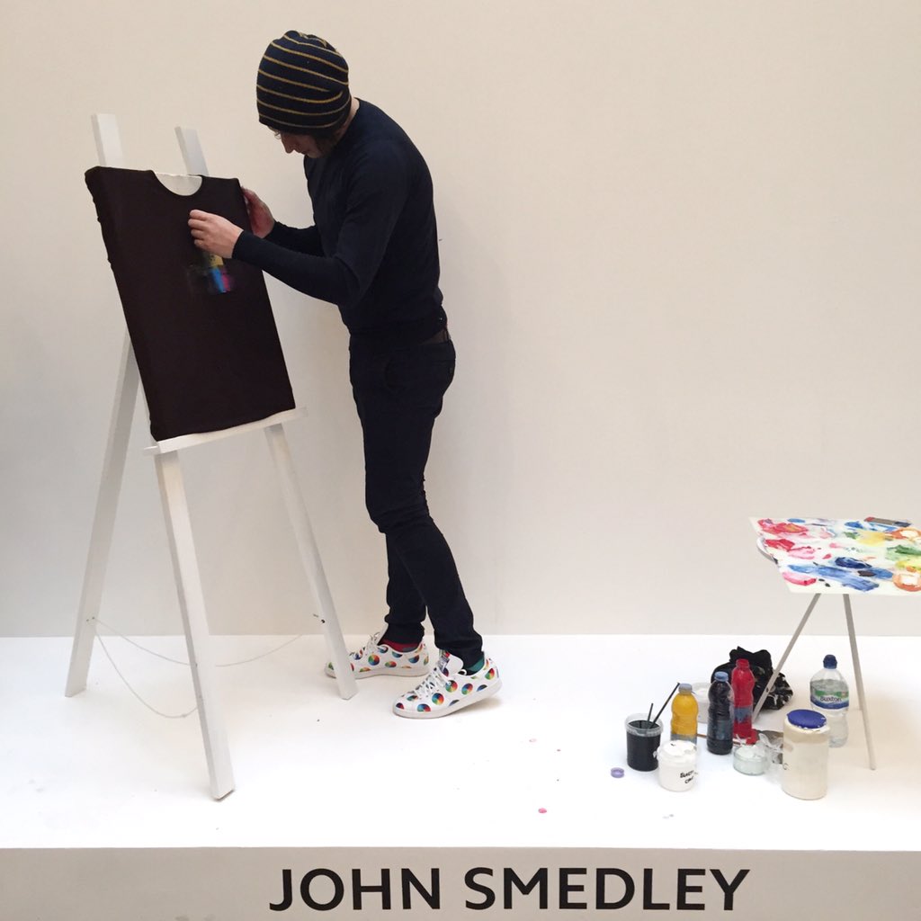 When #Art meets #Fashion Live from the <a href="/JohnSmedley/">John Smedley</a> presentation. #LCM #LCM2016 #theartistryofknit