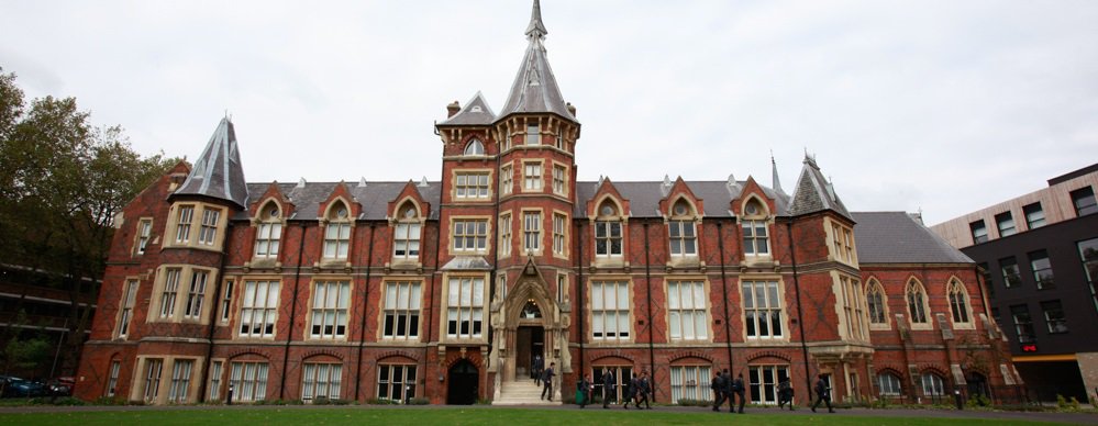A unique opportunity for a new Associate Vice Principal with our growing school! Explore now bit.ly/1RGlkFN