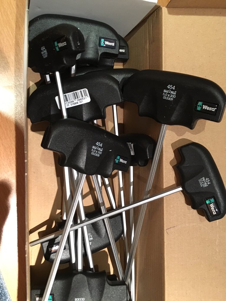 schmickingbikes's tweet photo. @weratoolsuk look what just arrived. @ExperienceCIC I'll send you yours tomorrow. #hexplus #handcycling https://t.co/pCM5DWYWd3
