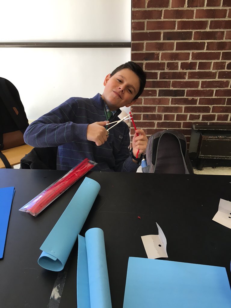 SmoothRibohomie's tweet photo. Hard at work making some ribosomes. #BlessUp #cellection16c https://t.co/59cBstH22j