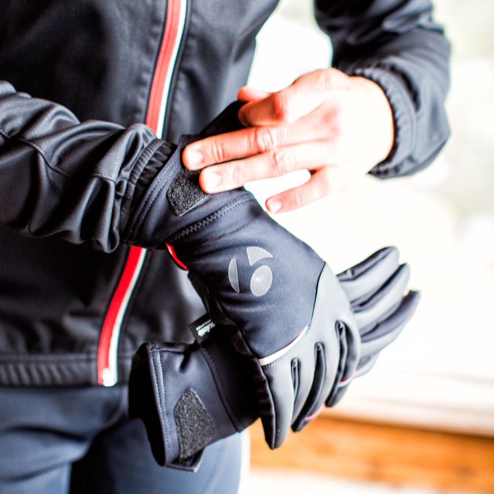 We knew our Velocis Softshell gloves were warm, but now they're certified fresh by <a href="/bikemag/">Bike Magazine</a> ow.ly/WSZBN