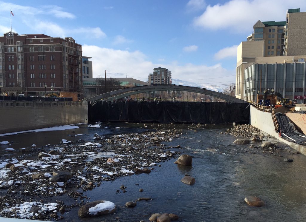 Fantastic work #VSBProject Team <a href="/qdconstruction/">qdconstruction</a>! Beautiful Truckee river has been restored.