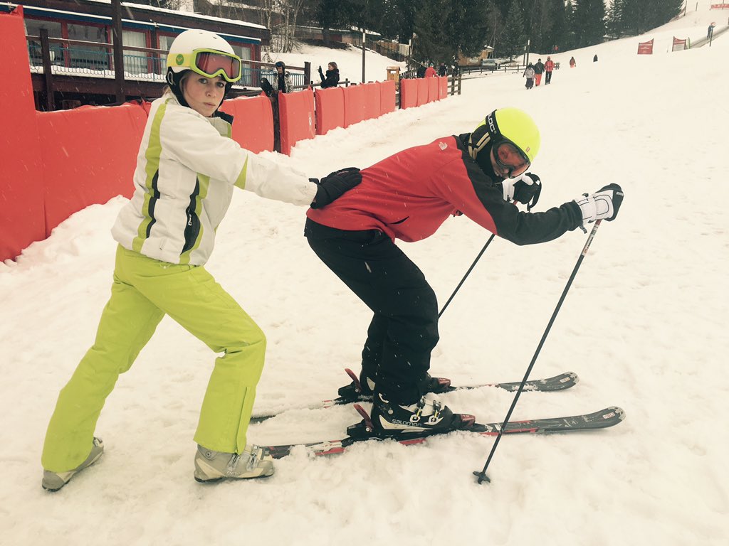 Rebecca Horner tweet media