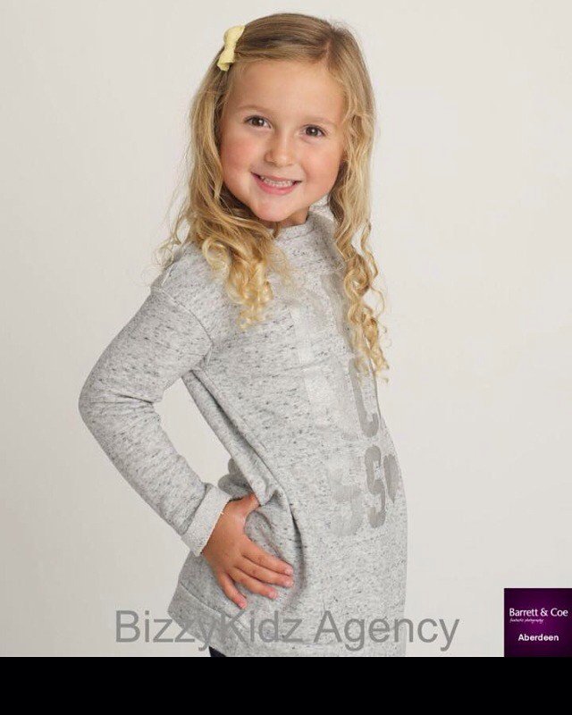 BizzyAgency's tweet photo. @BizzykidzAgency: Sadie for her shoot at #bizzykidzscotland #appointedstudio @BizzyStudios #teambk #bizzykidzagency https://t.co/yVlZooDNDQ