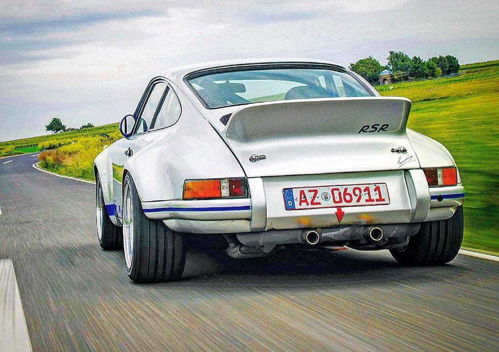 OnlyCarrera's tweet photo. #porsche #porsche911 #carrera #rsr #flatsix #aircooled #igmain #instago #instagood #instafollow #instagram #911 #ca… https://t.co/0IUSZBt1K5