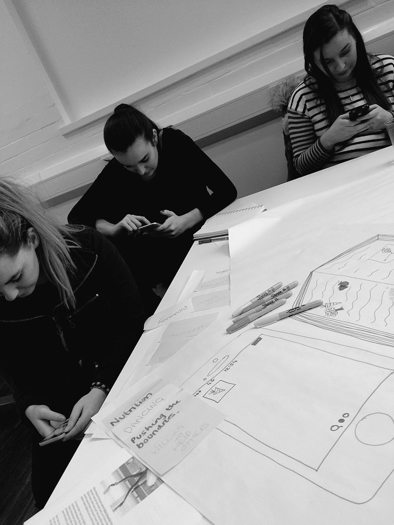 Victoria Clark tweet media