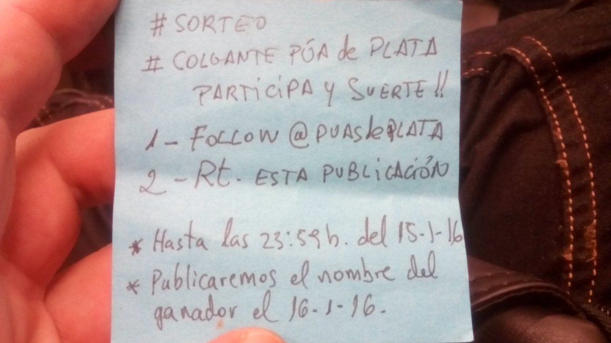 PUASdePLATA's tweet photo. Tenemos tantas ganas que hasta nos lo montamos en el metro , Nuevo #sorteo #colgante #púa #guitarra #plata 
Suerte ! https://t.co/iE4JRZxFW4