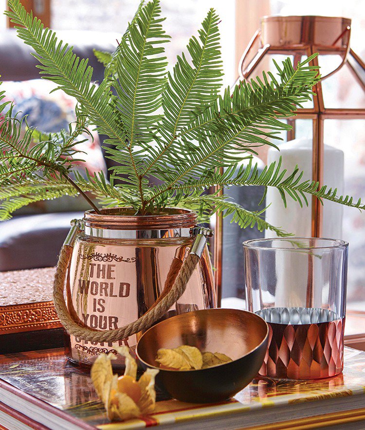 _EclecticHome's tweet image. Our guide to using metallics in your home decor &amp;gt; buff.ly/1Z4W7Wi #homedecor #interiorbloggers