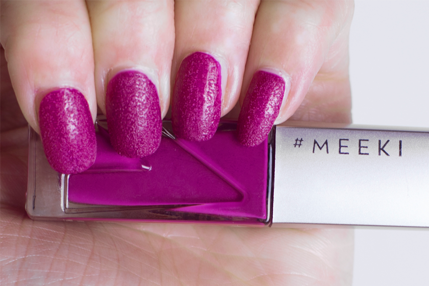 MeekiBeautyLab's tweet photo. #Manimonday! Dit is Purple Potion, een kleur met een unieke finish. Ben jij een echte #Glam #Rebel? #meeki #nagellak https://t.co/UmsQtBKTh3