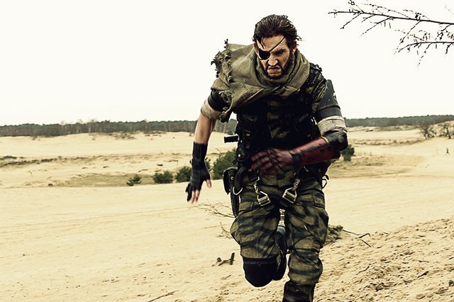 あまりにも再現度高すぎるヴェノム スネークのコスプレが話題に 最近のゲーム画面はリアルだねえ Togetter