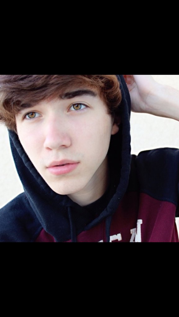 I'm off to school. Peace out bitchessssss.