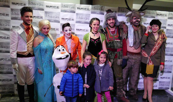 DaimielNoticias's tweet photo. 'Frozical' triunfa en el Ayala con ocho llenos consecutivos https://t.co/XD9OVMkmUw https://t.co/7w1Ke4WlPb