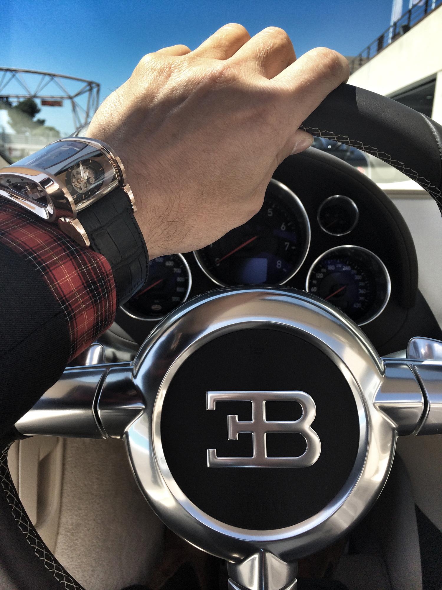 Bugatti за рулем