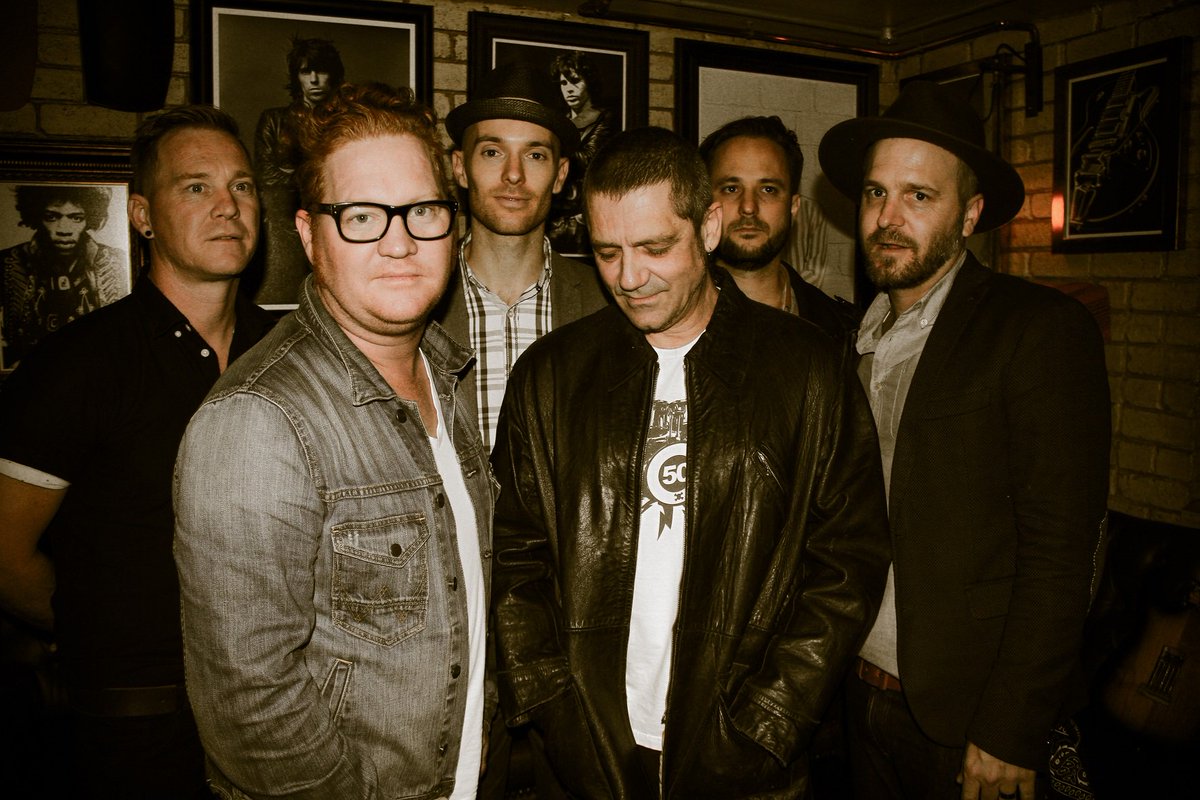 California Sunshine plays tribute to the top California bands, 29th January @GatewayBarnyard bit.ly/1N0w7Yy