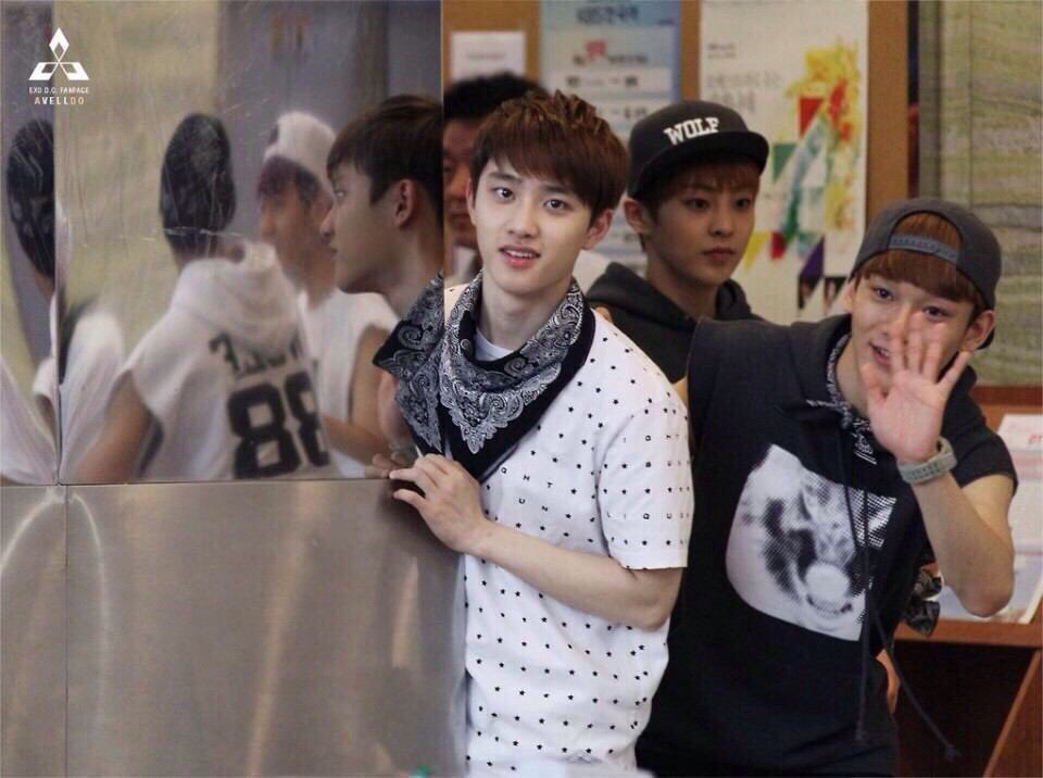 exo_1204_do's tweet photo. ギョンス センイルチュッカヘ~ 🎉

これからもライブはもちろん役者としても頑張って下さい‼︎ 応援してます💓
사랑해요!!

#HappyKyungsooDay
#HappyDOday https://t.co/woA6fllFHd