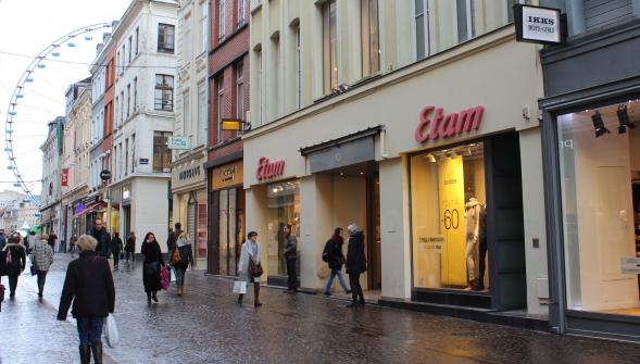 VDN Lille ar Twitter: “A #lille, rue Neuve : Etam remplacé par