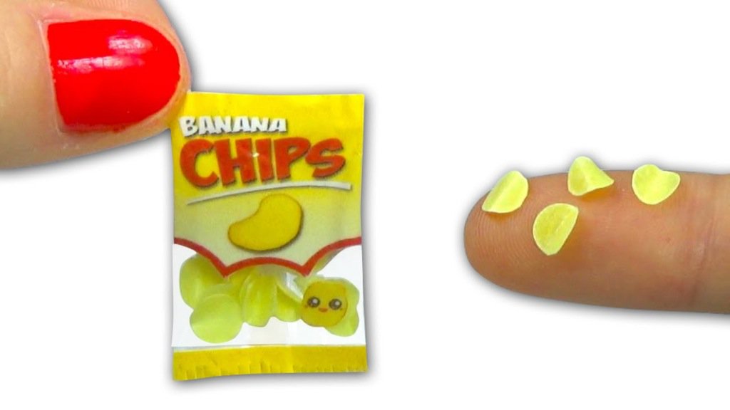irisirismartin's tweet photo. Miniature doll chips and bag of chips tutorial - Miniatures &amp; Dollhouse DIY ❤ https://t.co/WcefYlbMb9 https://t.co/W6RIvzb4Zb