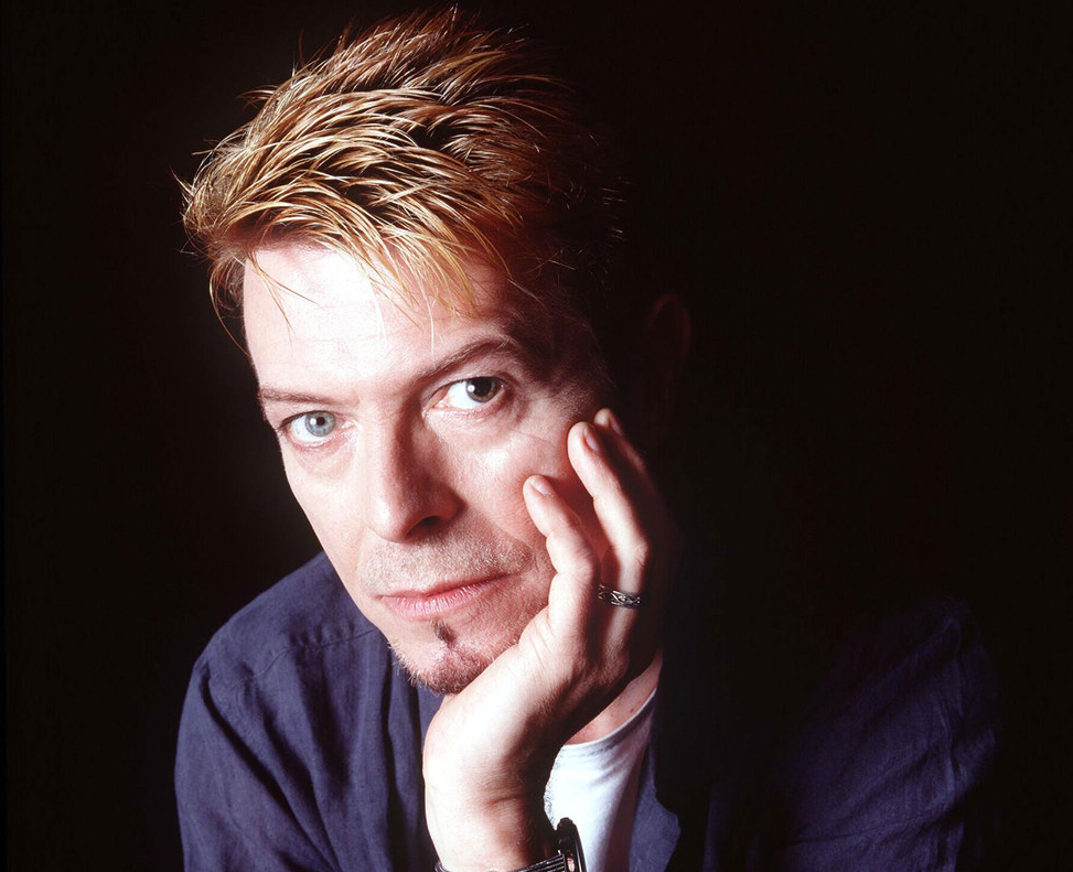 BuzzFeed's tweet photo. David Bowie: A Life In Pictures https://t.co/XCYbedq7R1 https://t.co/Ity7CTs93H