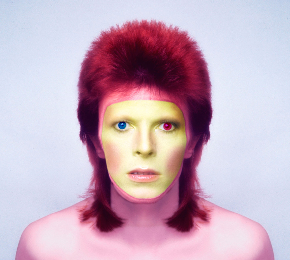 BuzzFeed's tweet photo. David Bowie: A Life In Pictures https://t.co/XCYbedq7R1 https://t.co/Ity7CTs93H