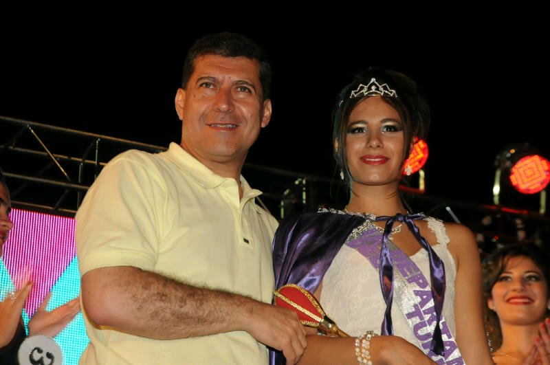 SergioGCasas's tweet photo. Felicito a la Flamante Soberana, Oriana Zelaya, quien representará Arauco en la Fiesta Pcial De turismo, el #31Enero https://t.co/PYvIEhs4G0