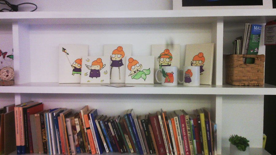 Crotarito's tweet photo. Cuadros y tazas de @crotarito disponibles en el café-librería #AlNorteDelSur de Pamplona ¡Venid a verlos! https://t.co/YjK9P7VgDk