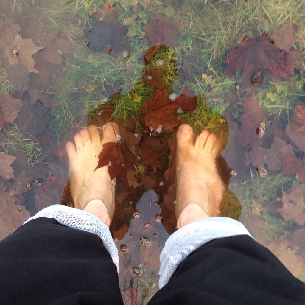 mackinnon_jeff's tweet image. 20 mins of cold (cool) water immersion. Shall I see you for some #Yoga tonight at 7:15? Get rid of your #excusitis .