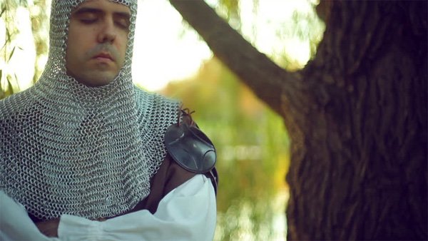 JeanysGotATweet's tweet photo. When you're all pooped after a long knight shift. https://t.co/GpWqyAswUF