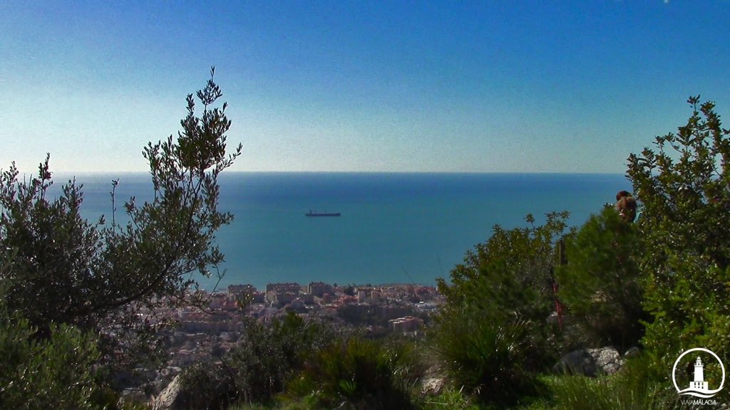 El Monte San Antón, conocido como las 'Tetas de #Málaga', nos regala vistas y fotografías tan increibles como estas.