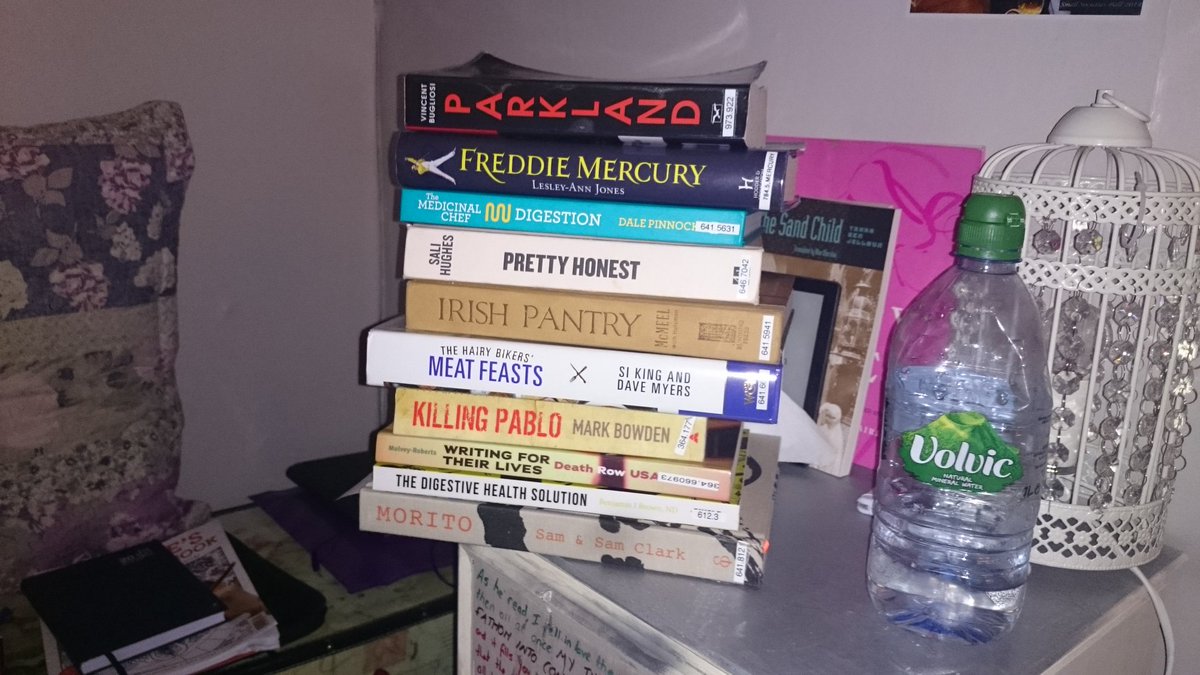 VickyWrites's tweet photo. Who rents 10 books from the library in one go? This gal, right here #DublinLibraries #BookWorm https://t.co/gBEMiKqQxD