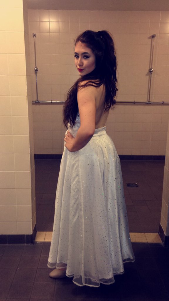 OliviaButler99's tweet photo. I miss Cinderella so much it was so amazing π©β€οΈ @BcardArena #cindersbham https://t.co/15rc85BiEL