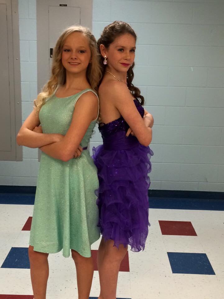 LFAITHAD9's tweet photo. Me and my best friend!! https://t.co/0tBVTH6aPz