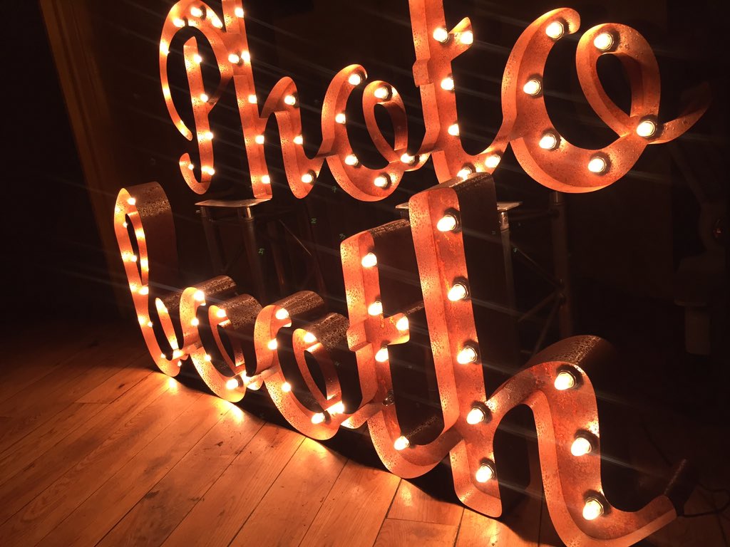 ultraphotobooth's tweet image. Ultramirror @29ParkPlace tonight. It's fair to say it fits right in #ultramirror #photobooth