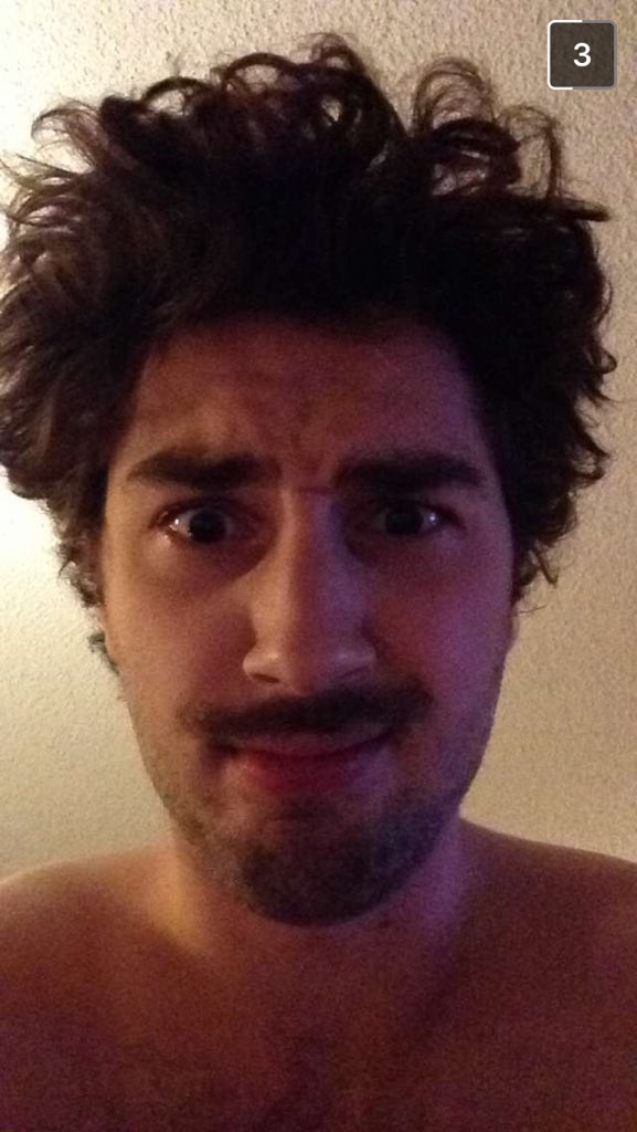 Joyeux anniversaire a mon frere <a href="/Loiseau74/">Alexis Loiseau</a>