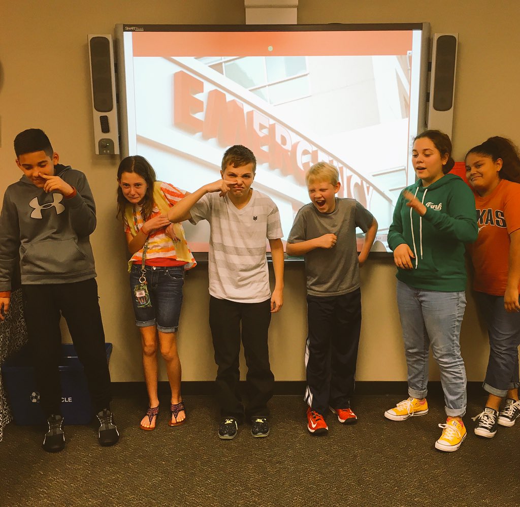 MsToniKean's tweet image. Emergency room skit to prioritize order of operations! #wcjhmath #WCJHisGL