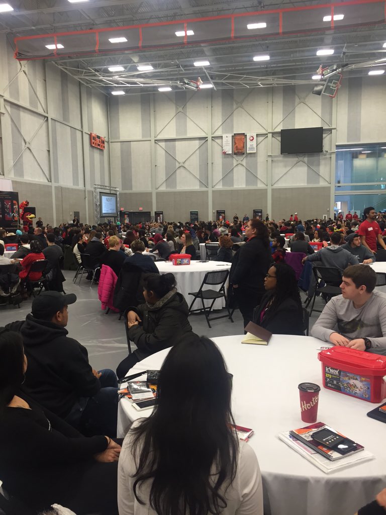 kenny_a2's tweet photo. @MohawkCollege Day One Winter #2016 #mocrew๐ช๐พ https://t.co/rNS0CW9GbO